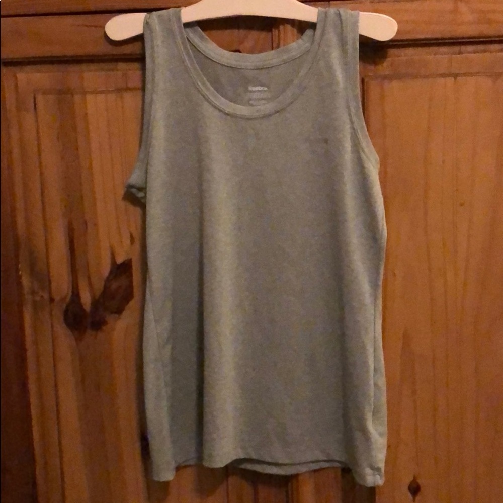 Grey tank